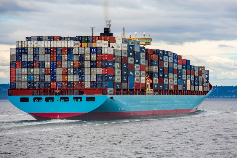Zayne container ship at sea